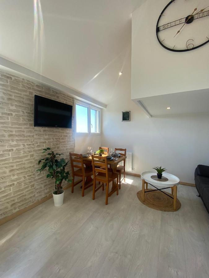 Bel Appartement A Deux Minutes De La Plage Курсел-сюр-Мер Екстериор снимка
